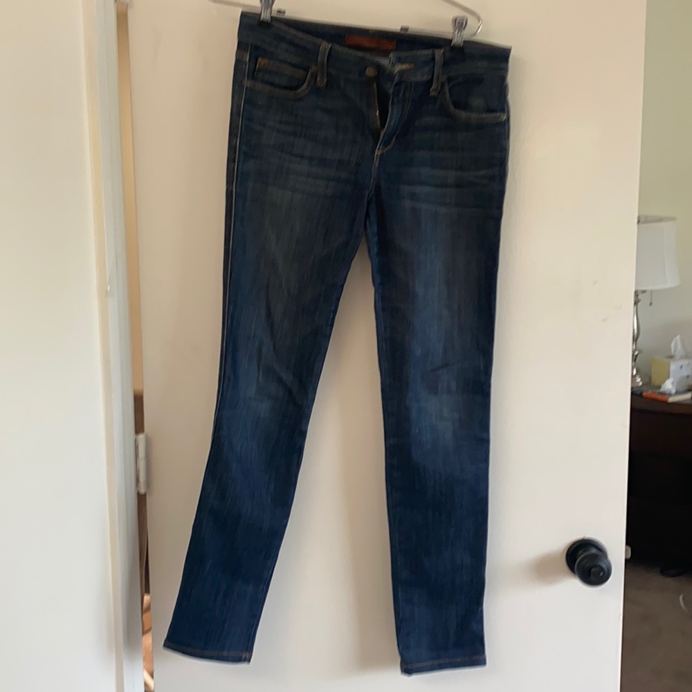 Joe’s jeans. Mid rise skinny. W 27. Blue